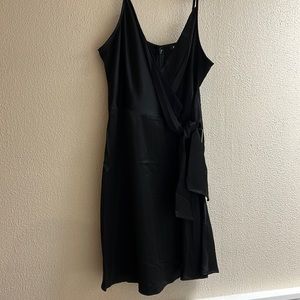 Holiday Party little black Express woman’s Faux wrap mini dress size medium